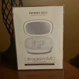 Trophy Skin UltradermMD
